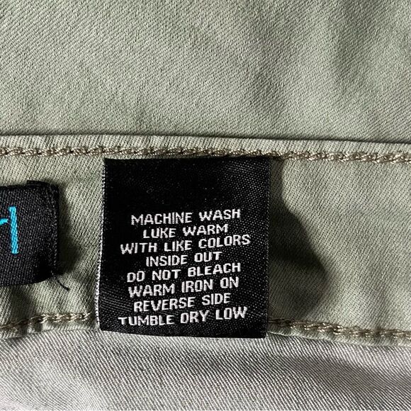 Cover Girl Women's Green Skinny Slim Fit Overall Jeans Size 13/14 New with Tags - Picture 9 of 12